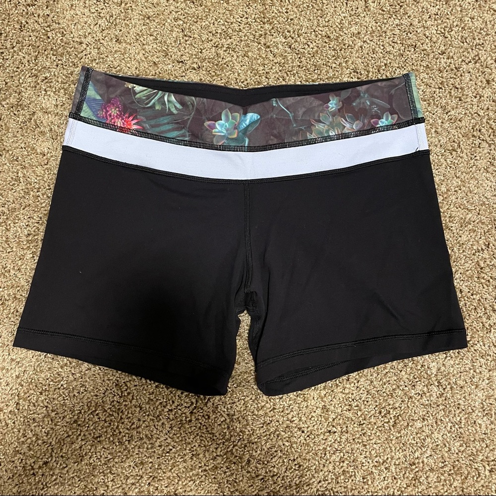 Lululemon Wunder Under Biker Shorts